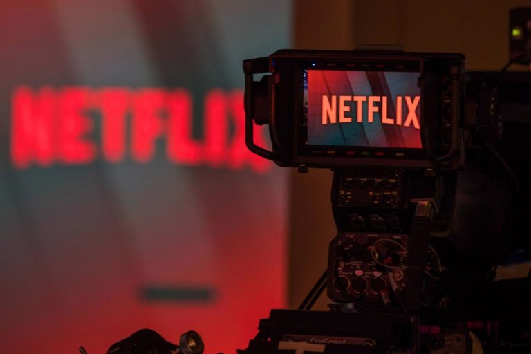 Netflix annuncia la cancellazione di migliaia di account
